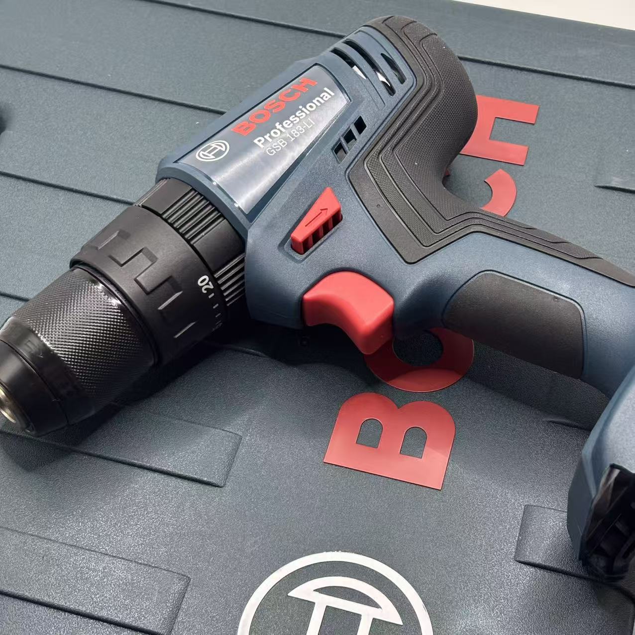 บ๊อช GSB 183-LI สว่านกระแทกไร้ - Brushless Cordless Electric Drill 18V บทวิจารณ์และราคา